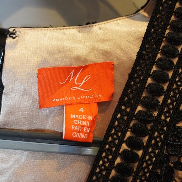 Monique Lhuillier gown formal dress black florallace overlay couture plunge neck - Picture 8 of 16